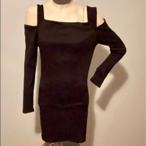 NWOT Woman’s mid sleeve black dress sz S